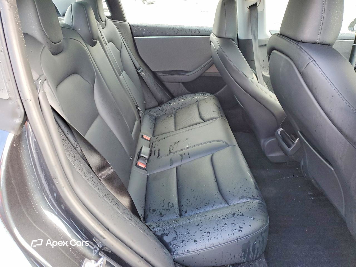Tesla Model 3 2025