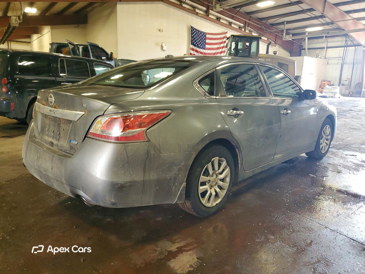 Nissan Altima 2015
