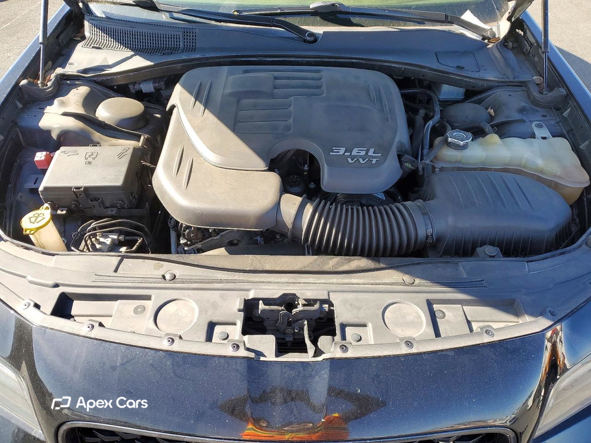 Chrysler 300 2019