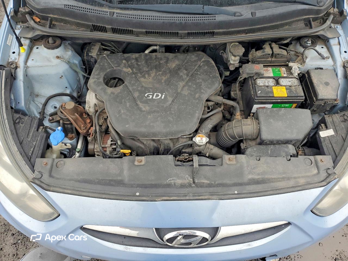 Hyundai Accent 2012