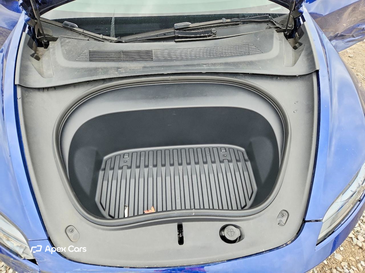 Tesla Model 3 2025