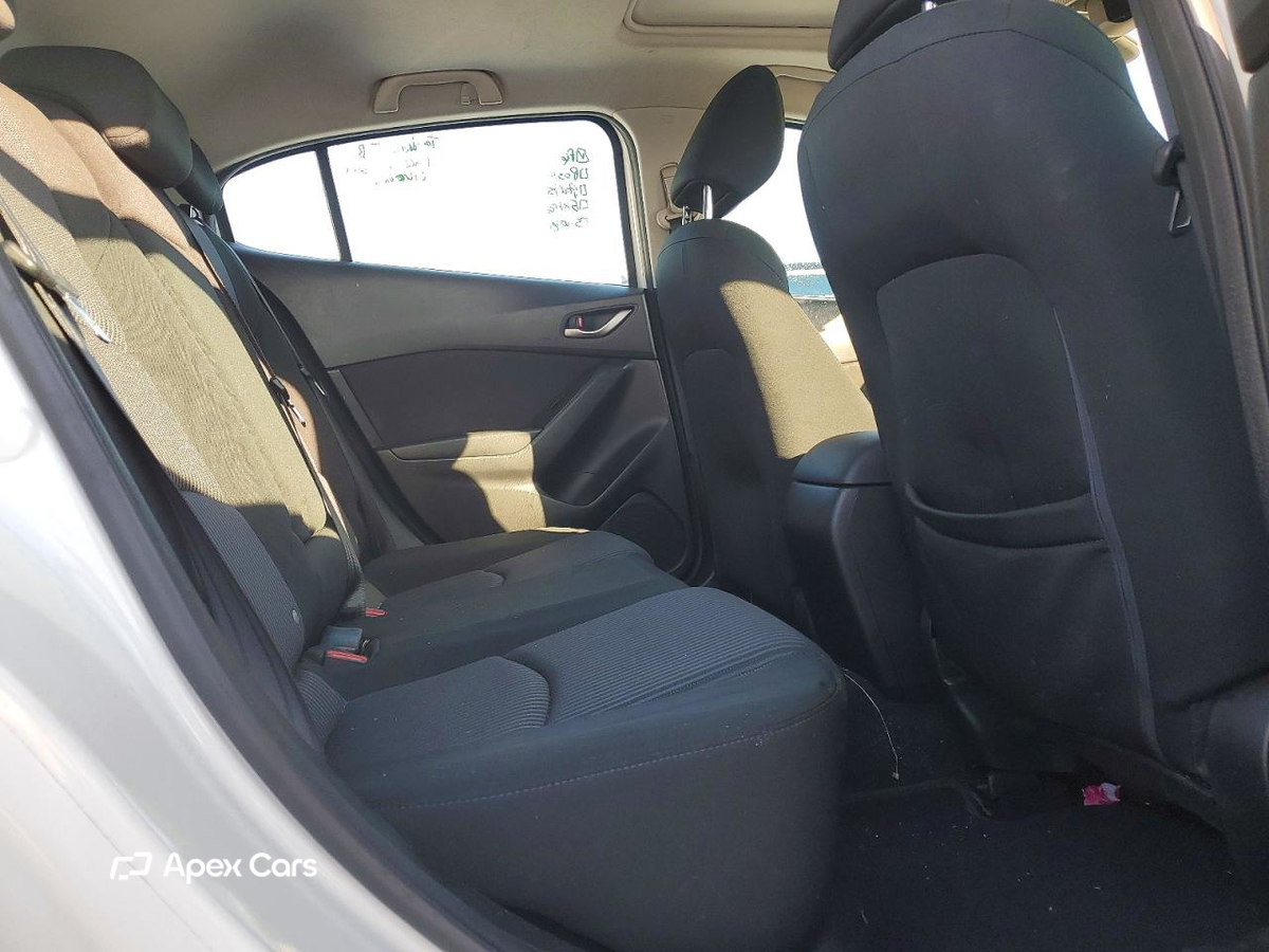 Mazda 3 2015