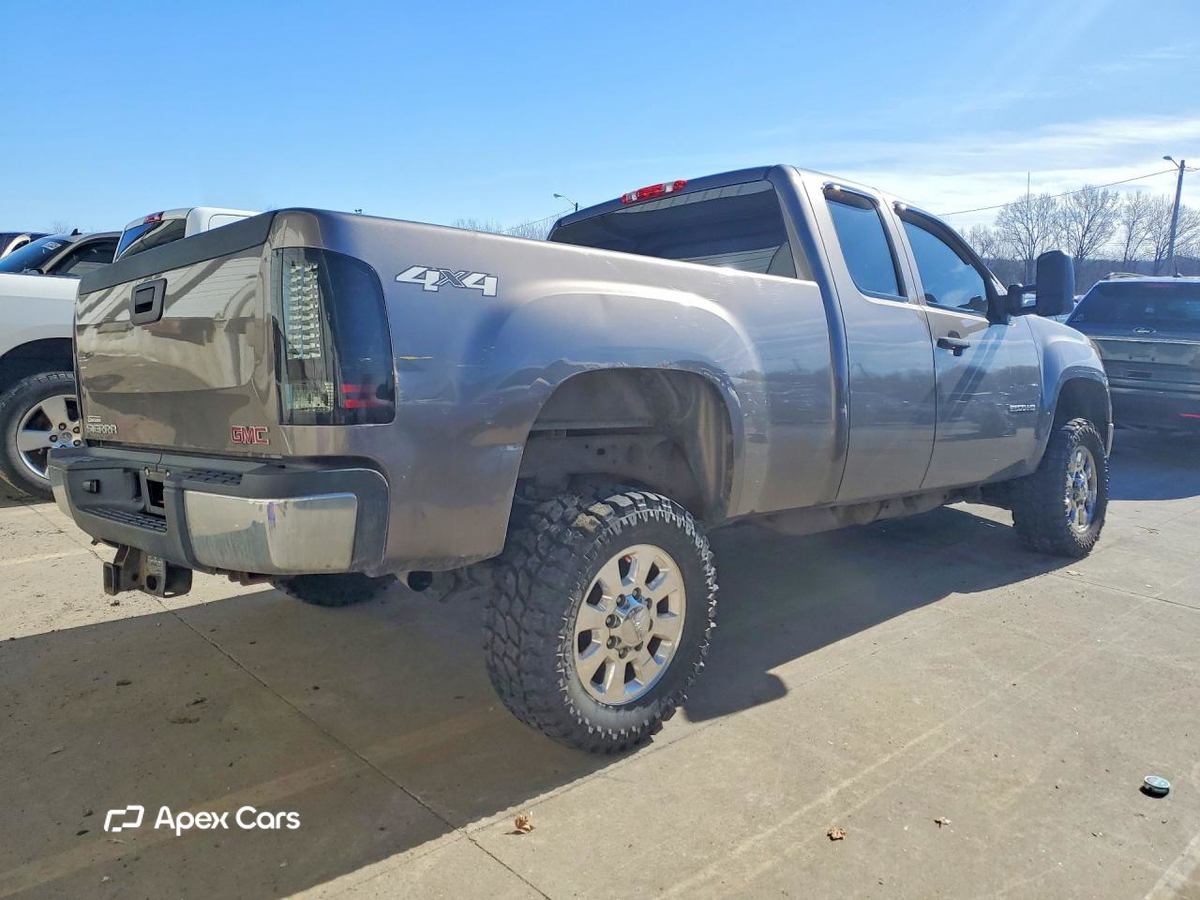 GMC Sierra 2013