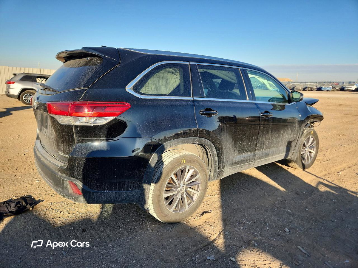 Toyota Highlander 2018