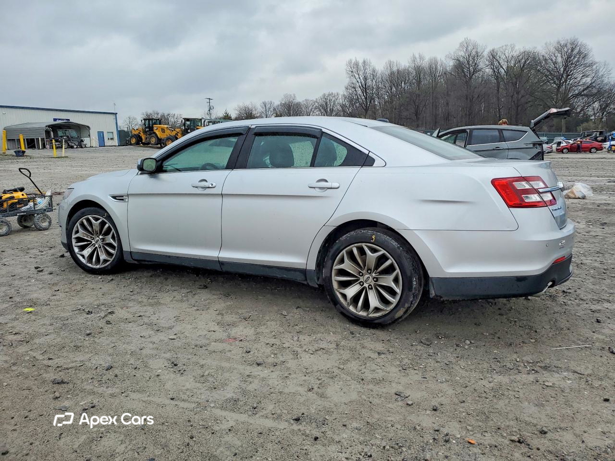 Ford Taurus 2018