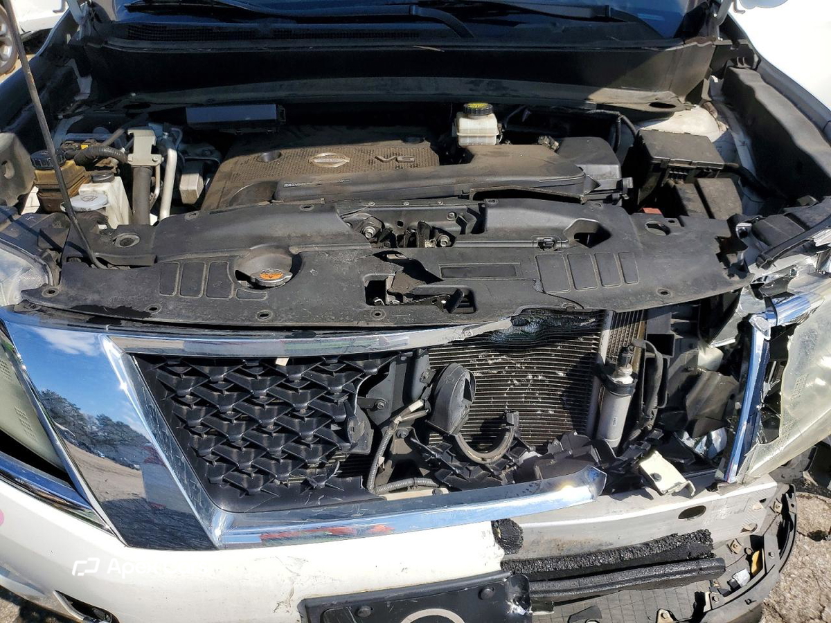 Nissan Pathfinder 2014