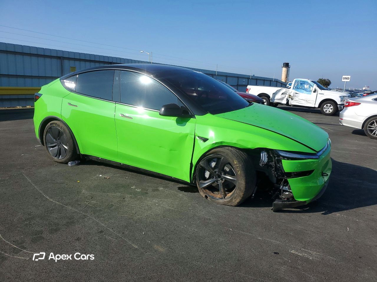 Tesla Model Y 2026