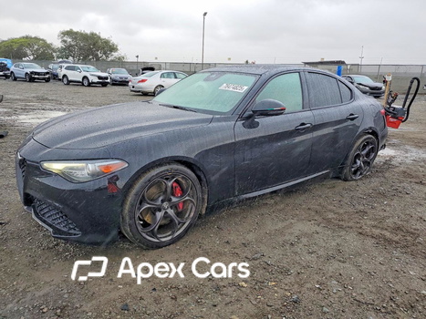 Alfa Romeo Giulia 2020 - Image 1 of 13