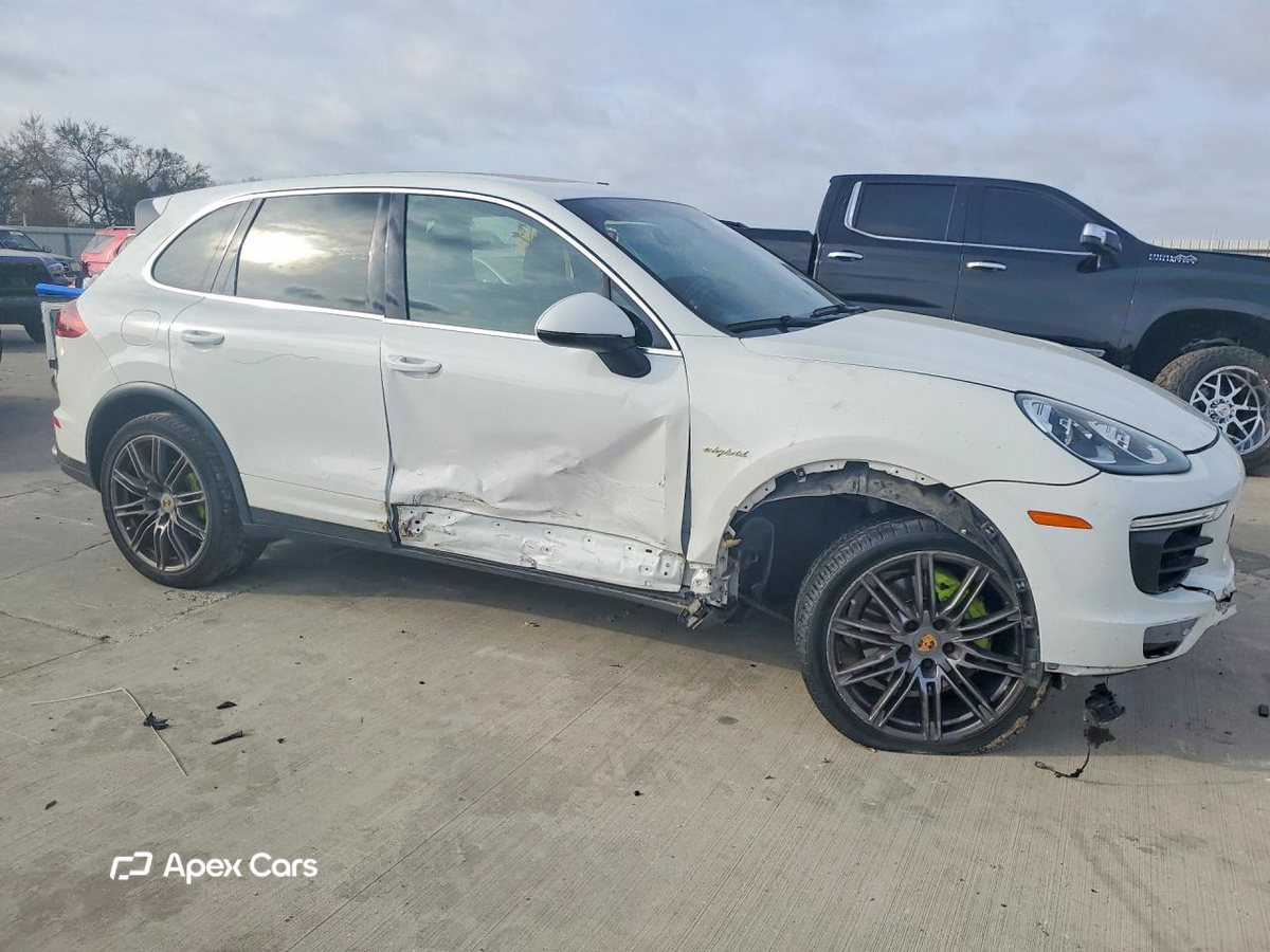 Porsche Cayenne 2016