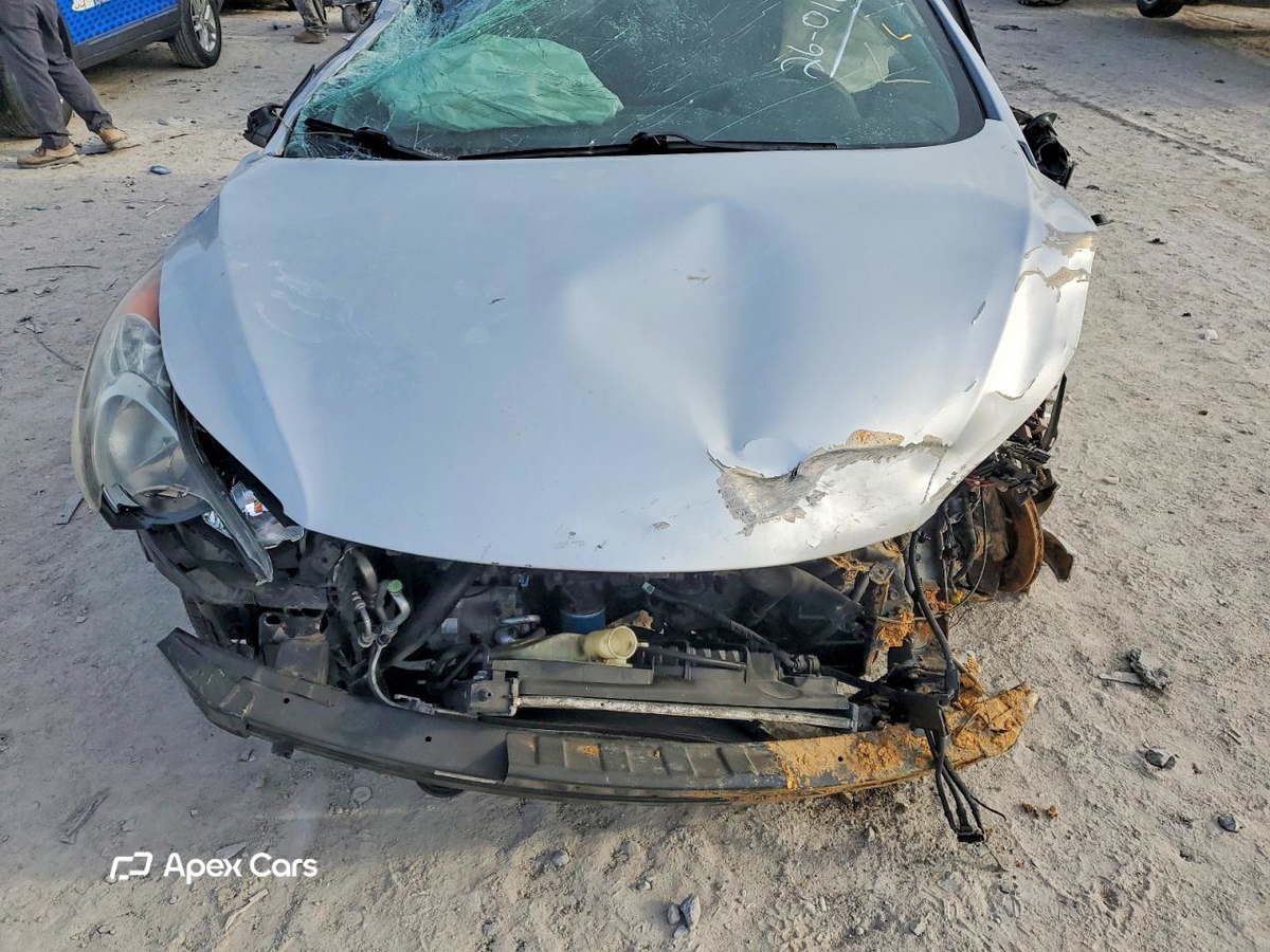Hyundai Elantra 2011