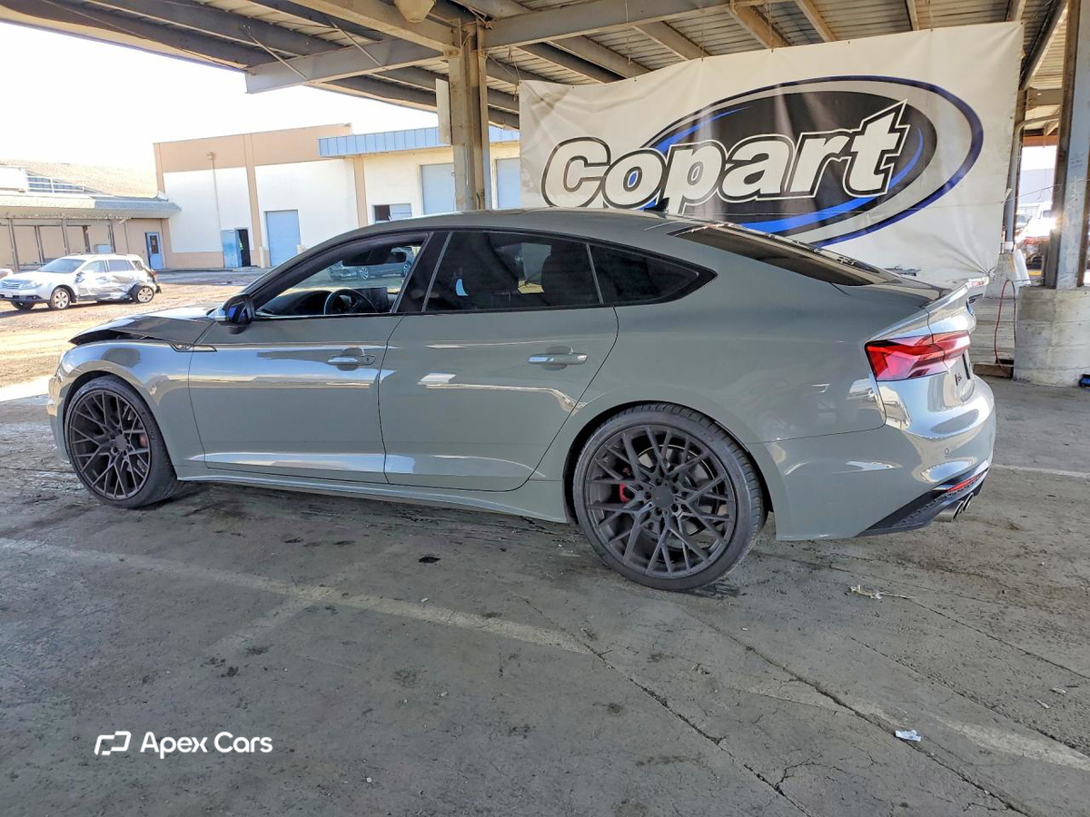 Audi RS5 2021