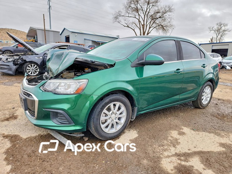 Chevrolet Sonic 2018 - Image 1 of 13