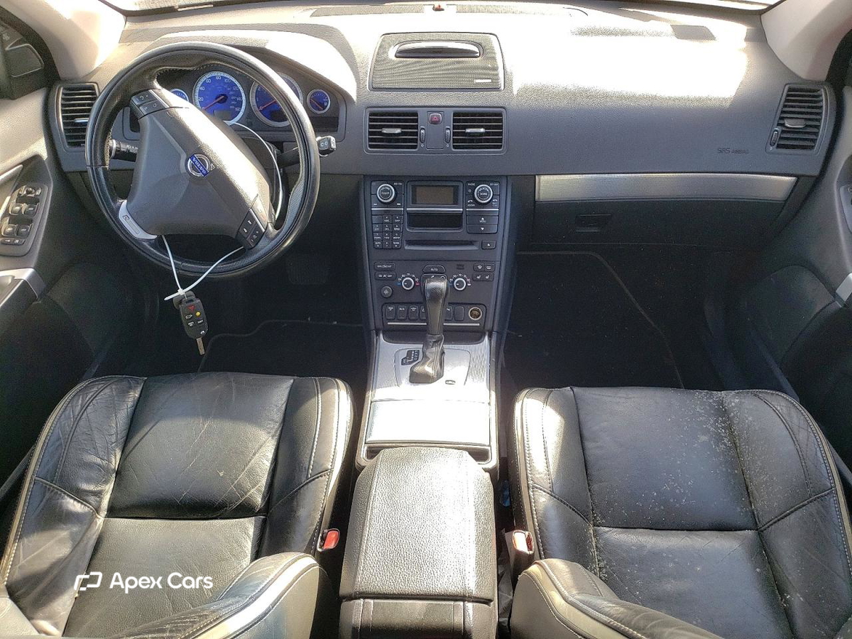 Volvo XC90 2012
