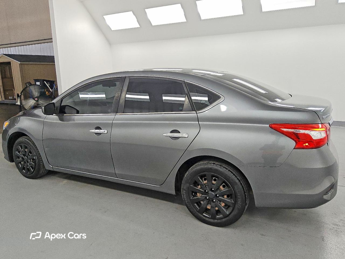 Nissan Sentra 2018