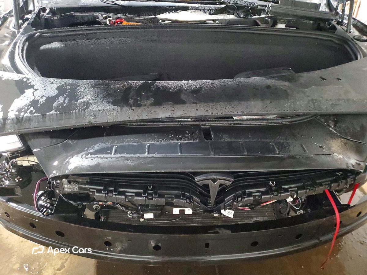 Tesla Model X 2019
