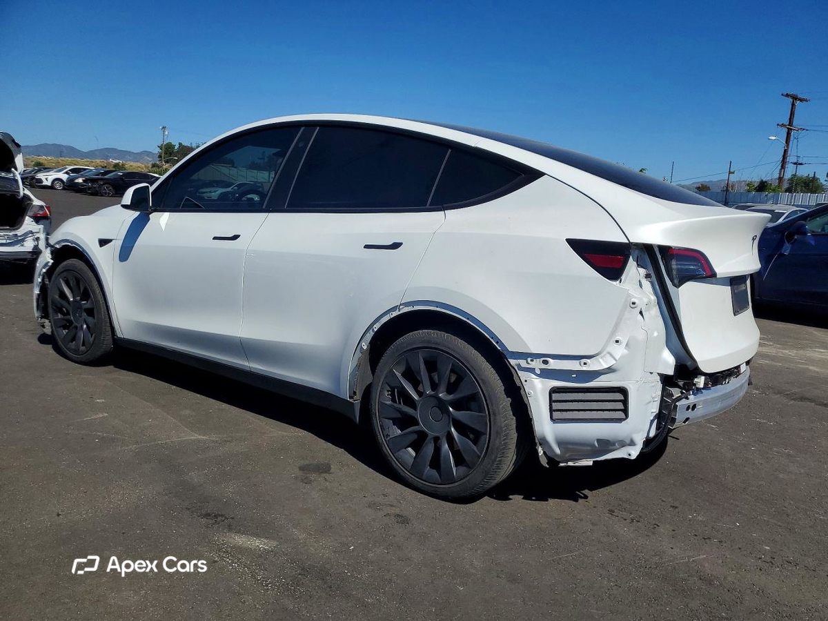 Tesla Model Y 2022