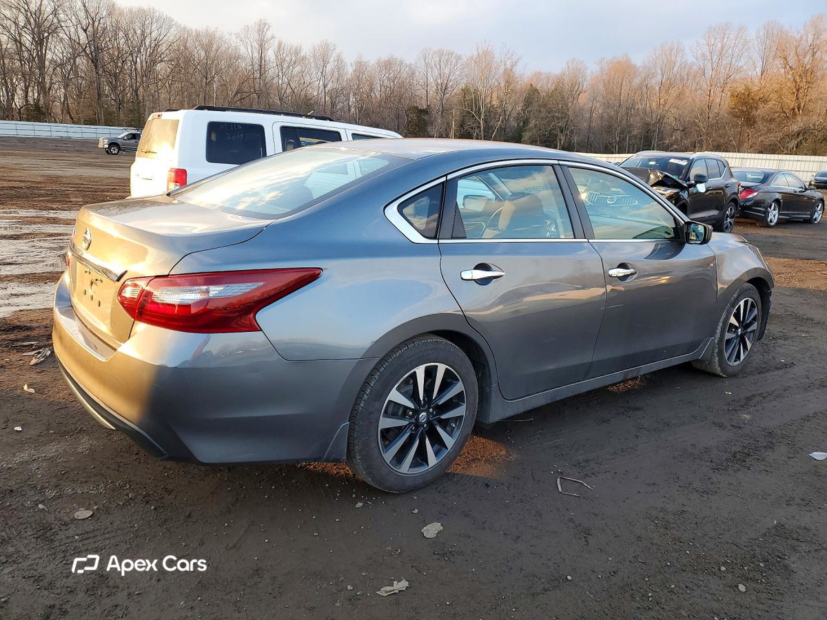Nissan Altima 2018