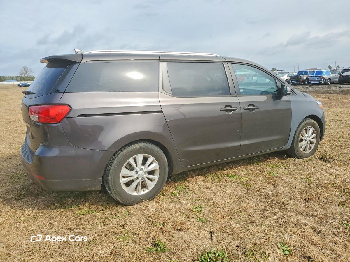 Kia Sedona 2015