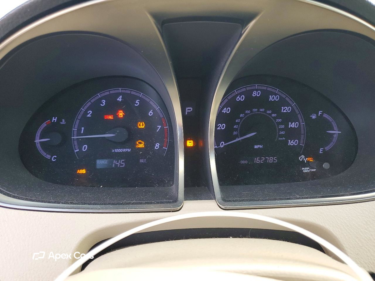Toyota Avalon 2011