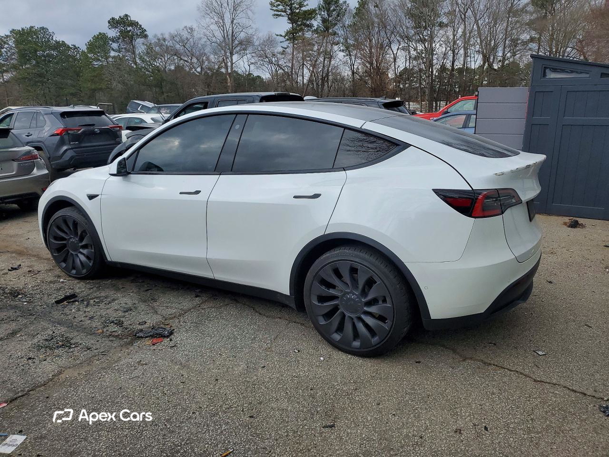Tesla Model Y 2021