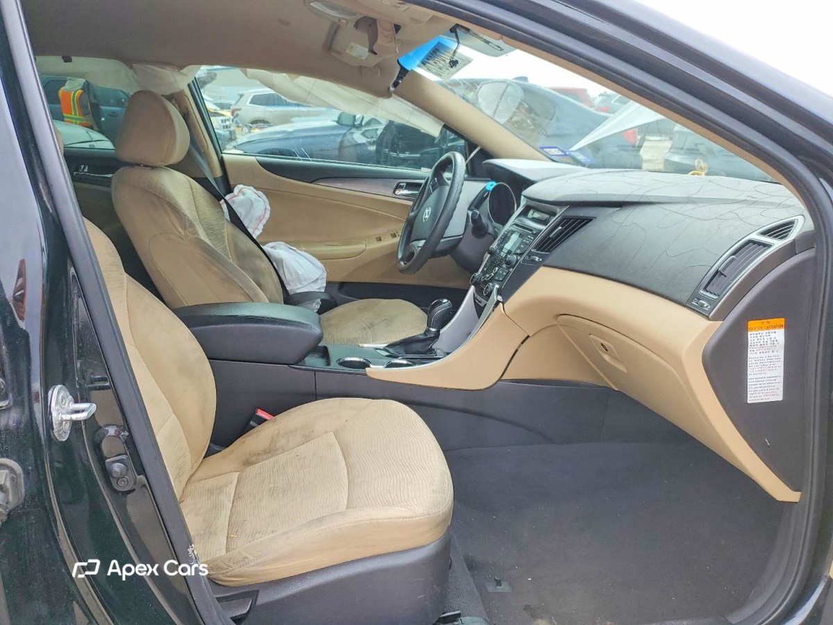 Hyundai Sonata 2012