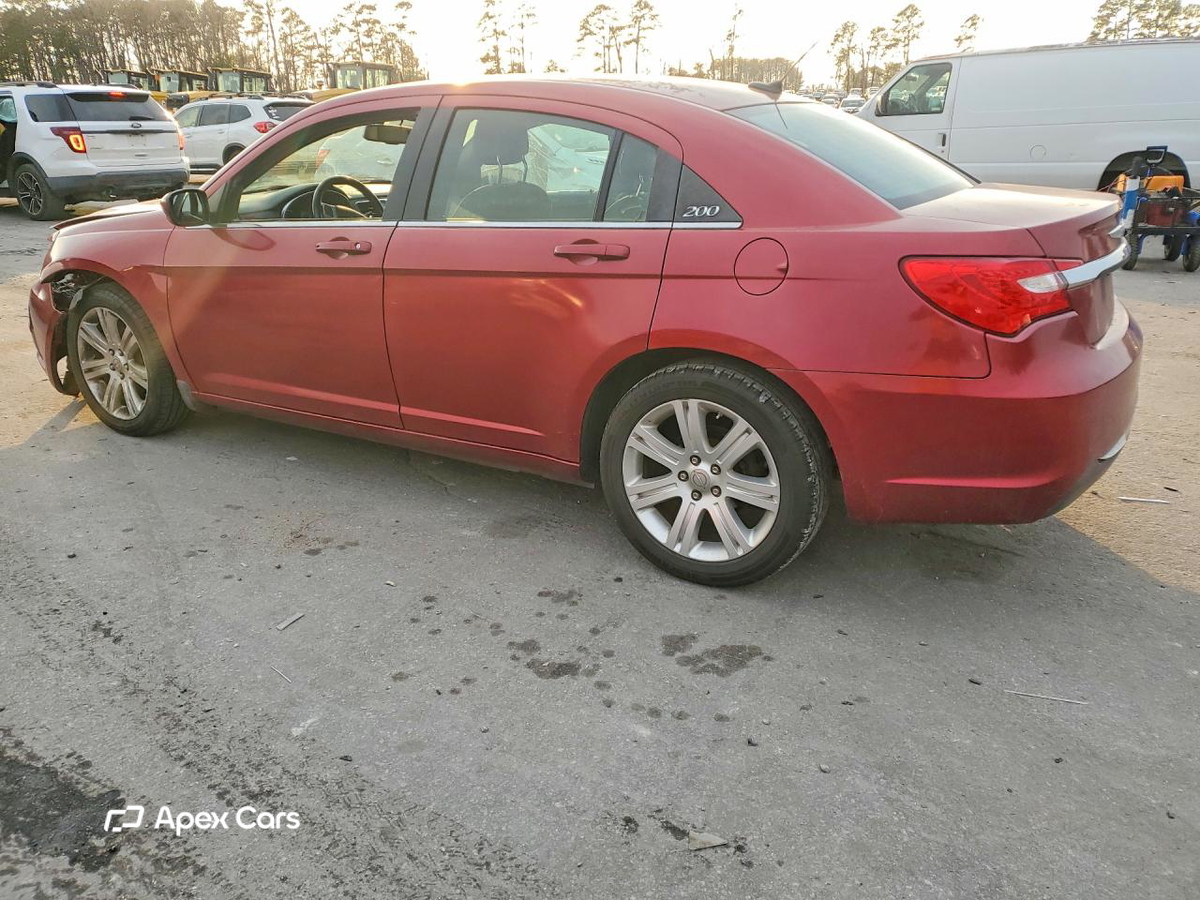 Chrysler 200 2013