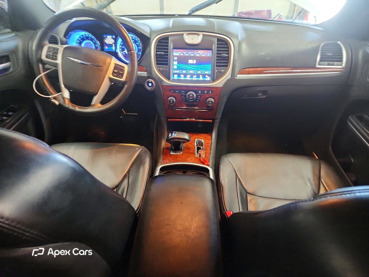 Chrysler 300 2013
