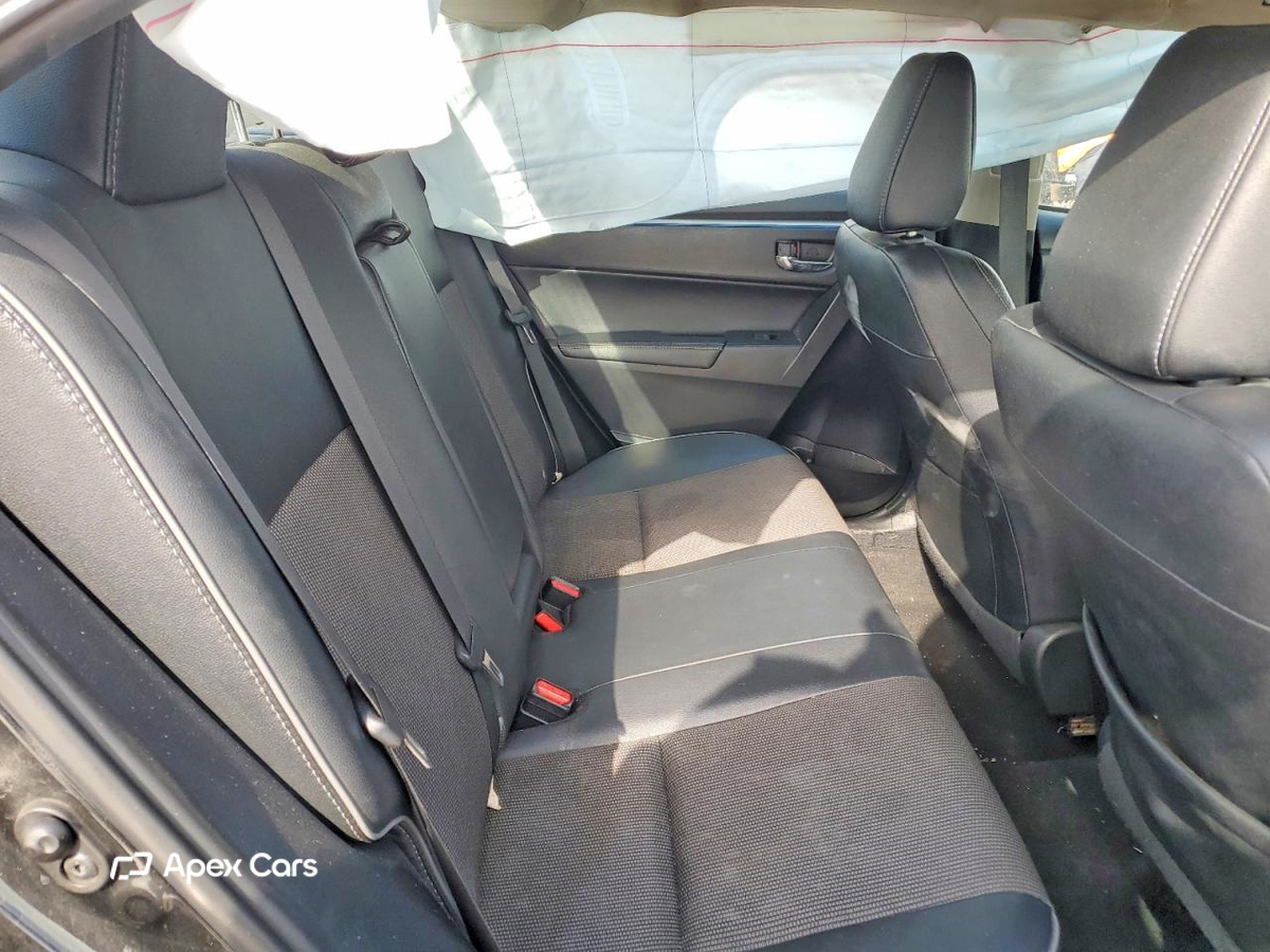 Toyota Corolla 2015