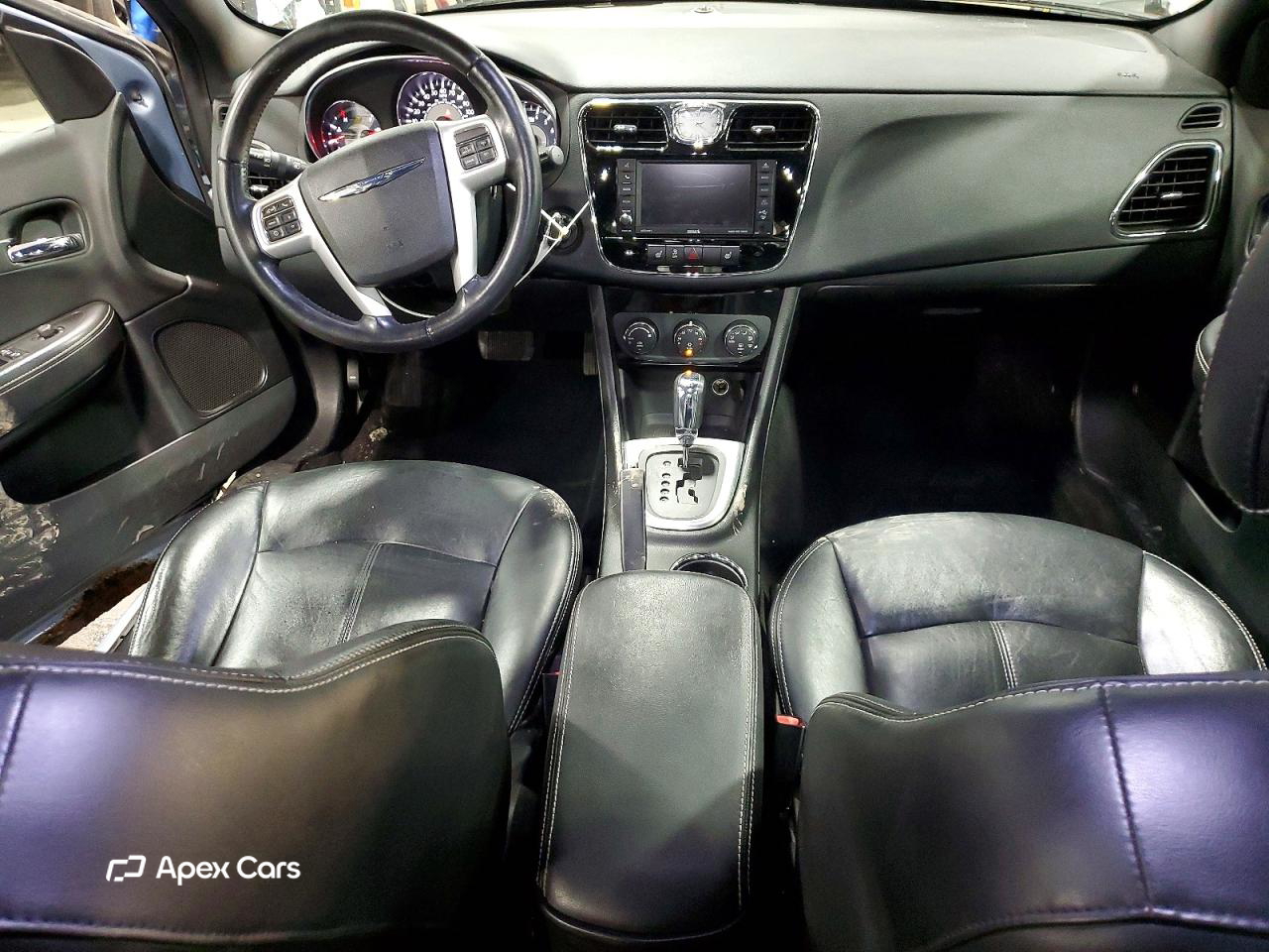 Chrysler 200 2012