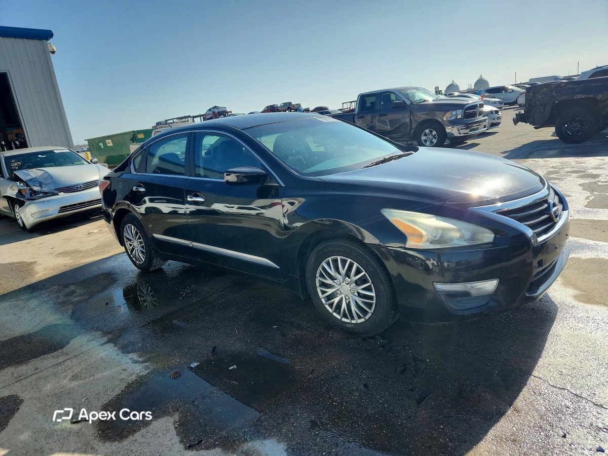 Nissan Altima 2015