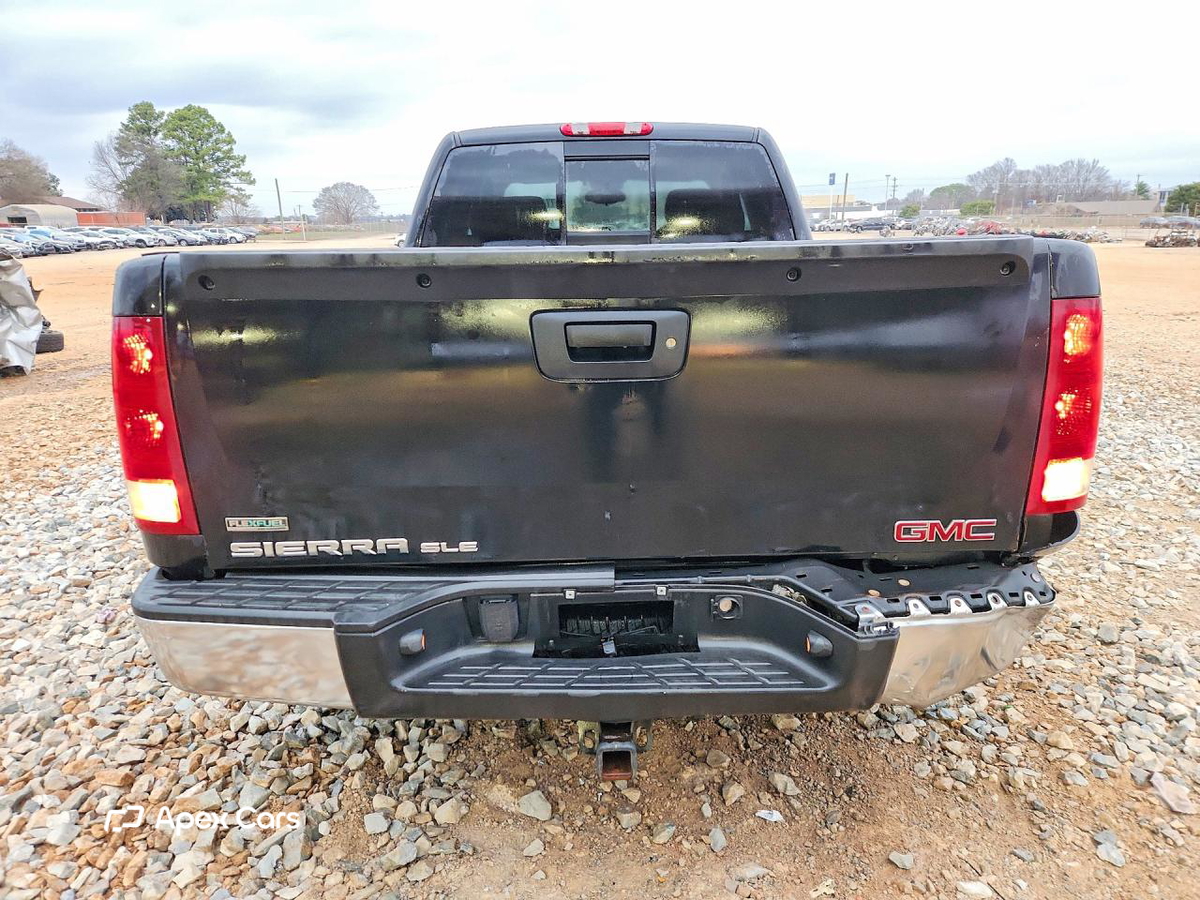GMC Sierra 2011