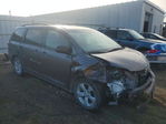 Toyota Sienna 2015