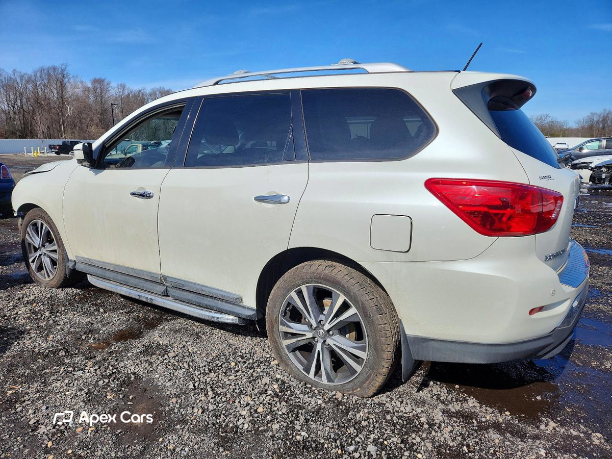 Nissan Pathfinder 2018