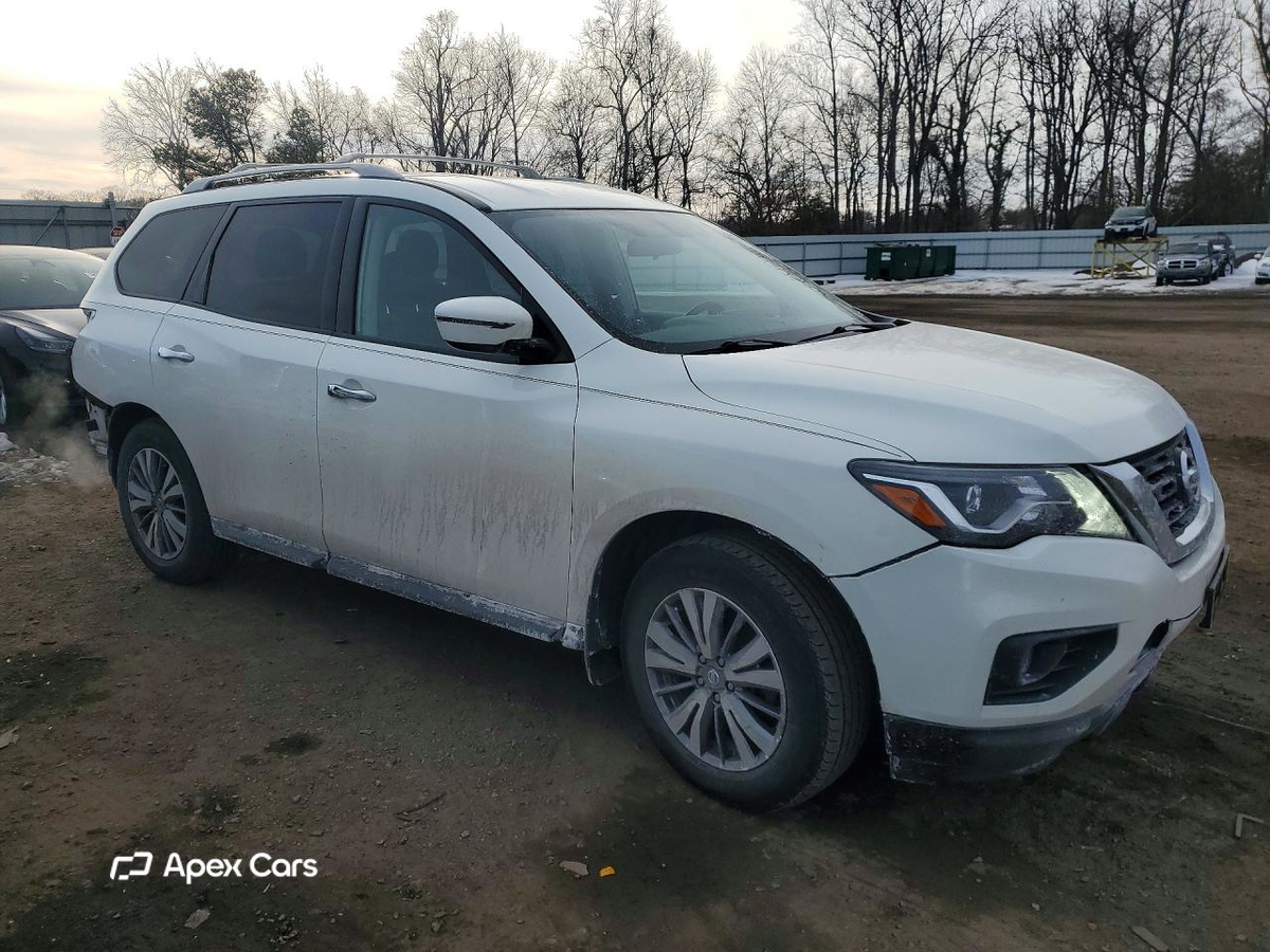 Nissan Pathfinder 2019