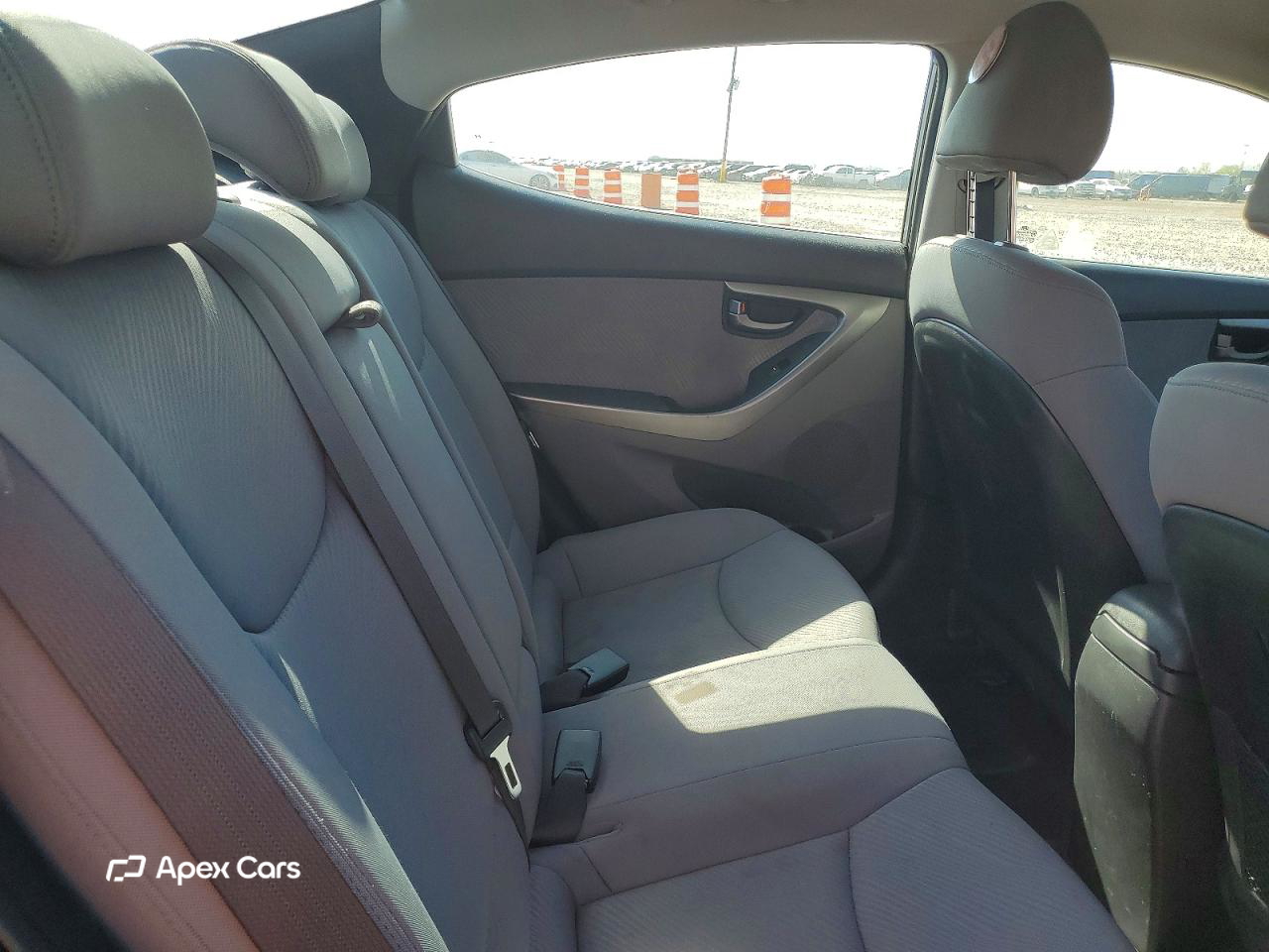 Hyundai Elantra 2011