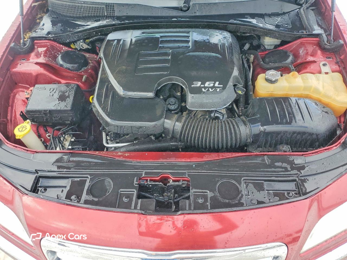 Chrysler 300 2011