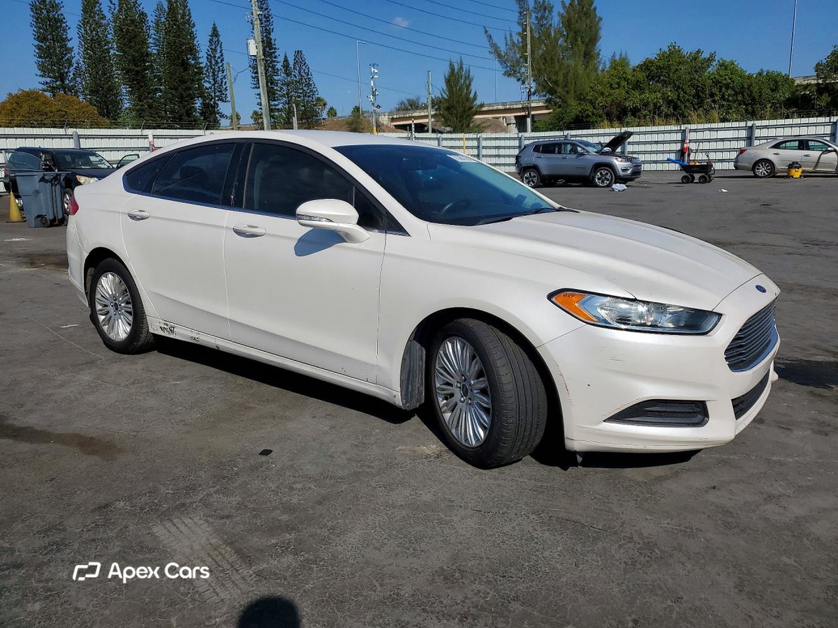 Ford Fusion 2016
