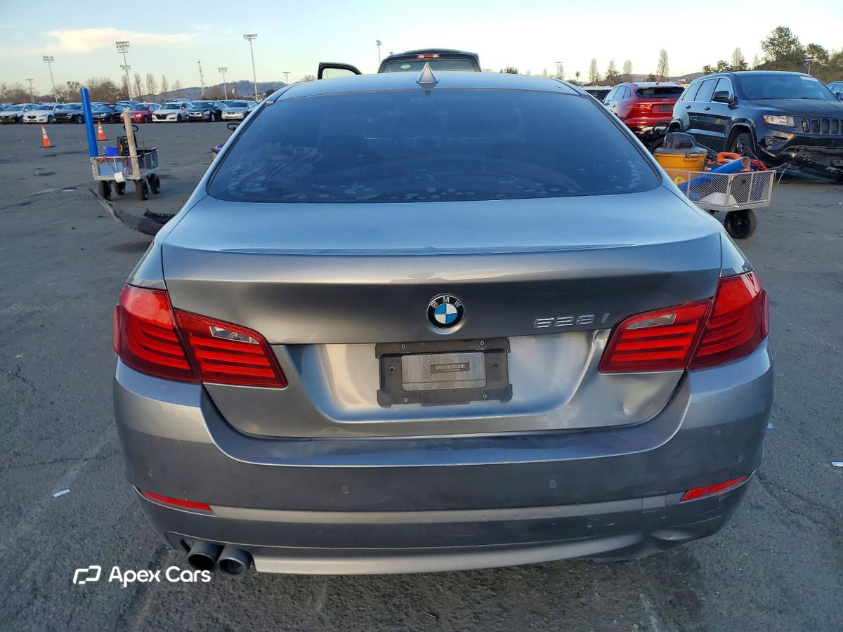 BMW Series 5 2012