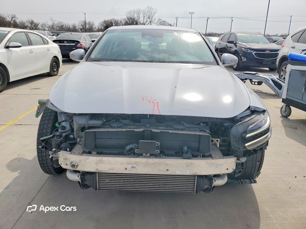 Genesis G70 2022