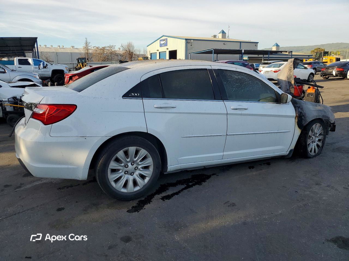 Chrysler 200 2012