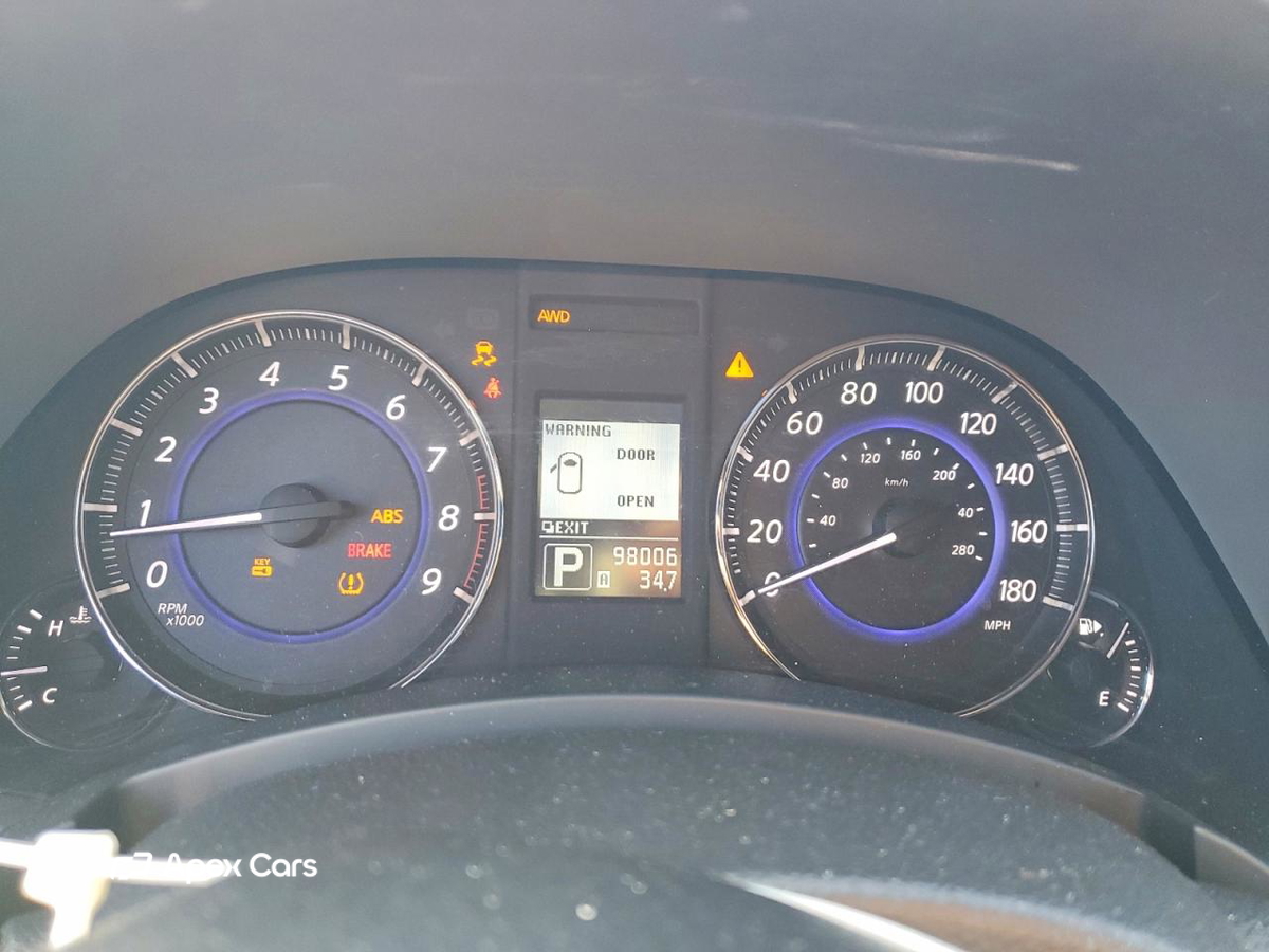 Infiniti FX 2012