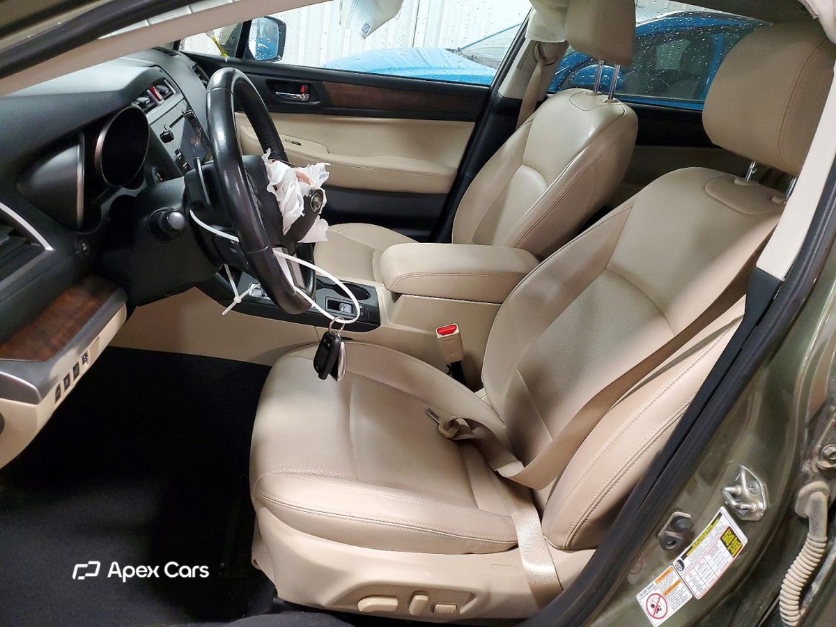 Subaru Outback 2015