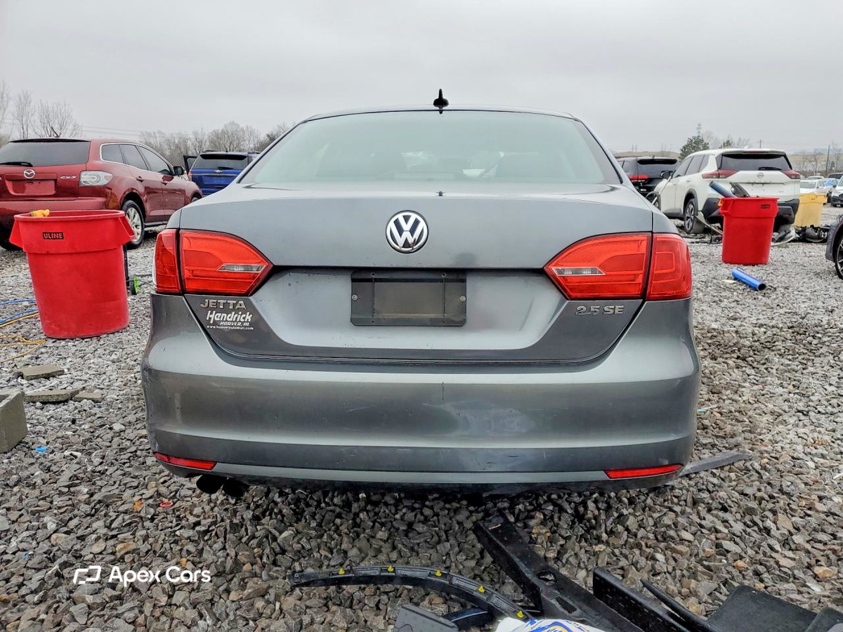 Volkswagen Jetta 2012