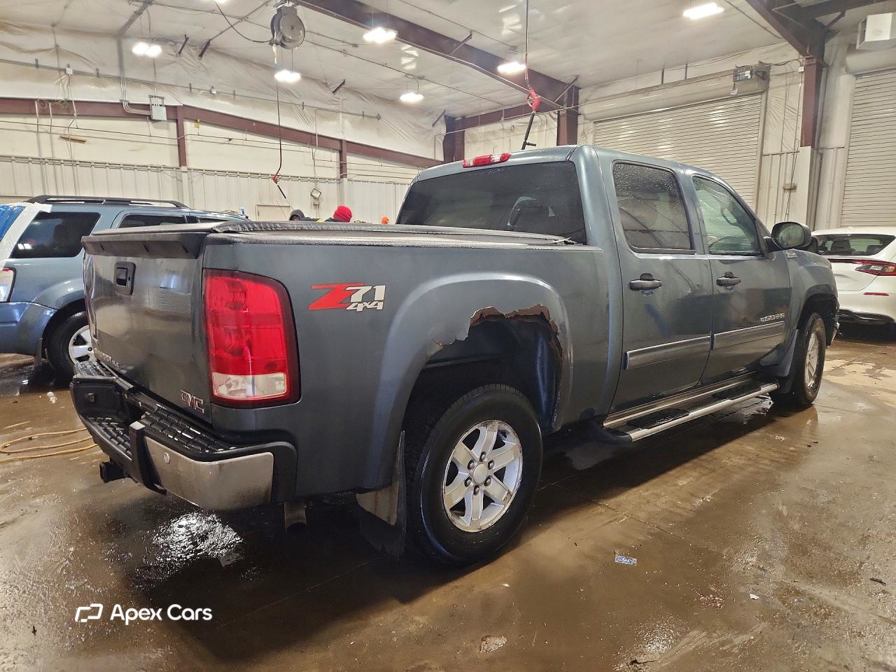 GMC Sierra 2011
