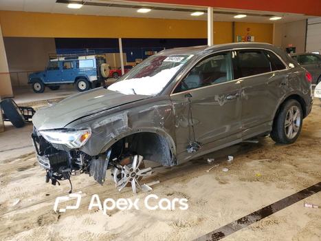 Audi Q3 2023 - Image 1 of 14