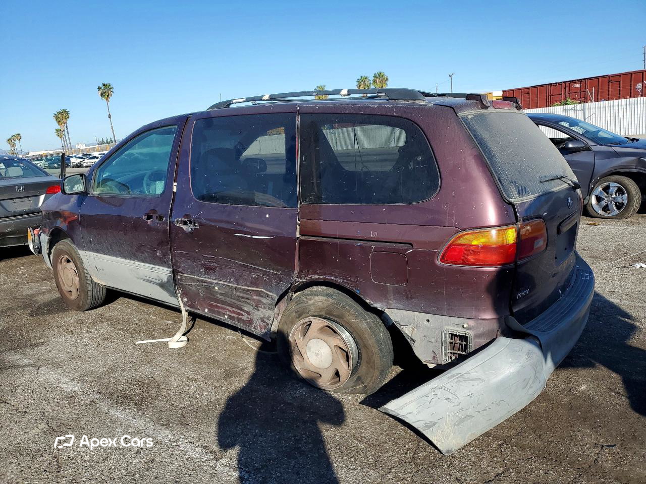 Toyota Sienna 1998