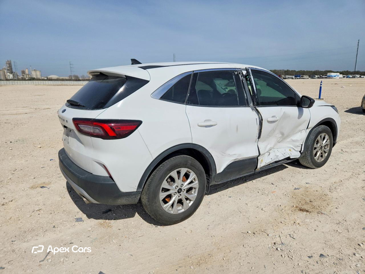 Ford Escape 2024