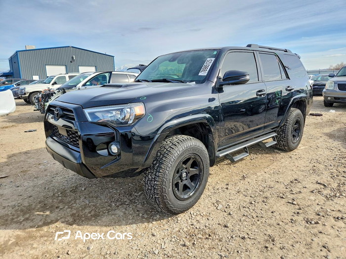 2021 Toyota 4Runner - Image 1 of 5