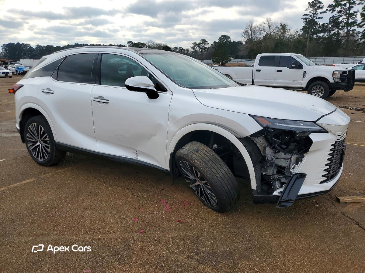 Lexus RX 2023