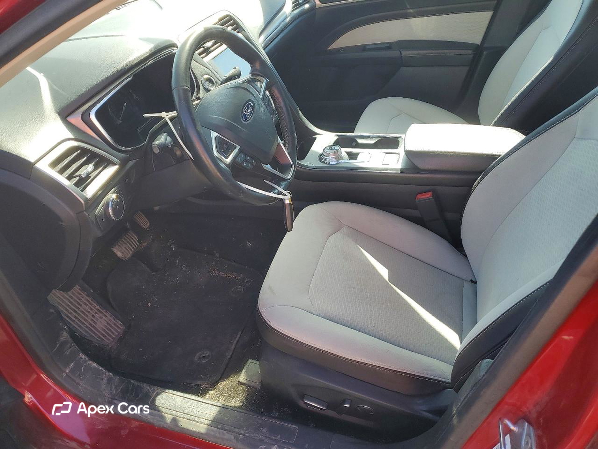 Ford Fusion 2020